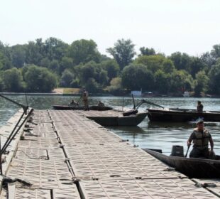 Ponton Dunav Lido