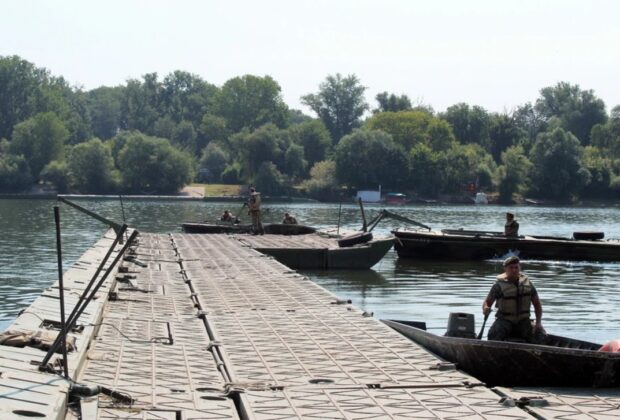 Ponton Dunav Lido